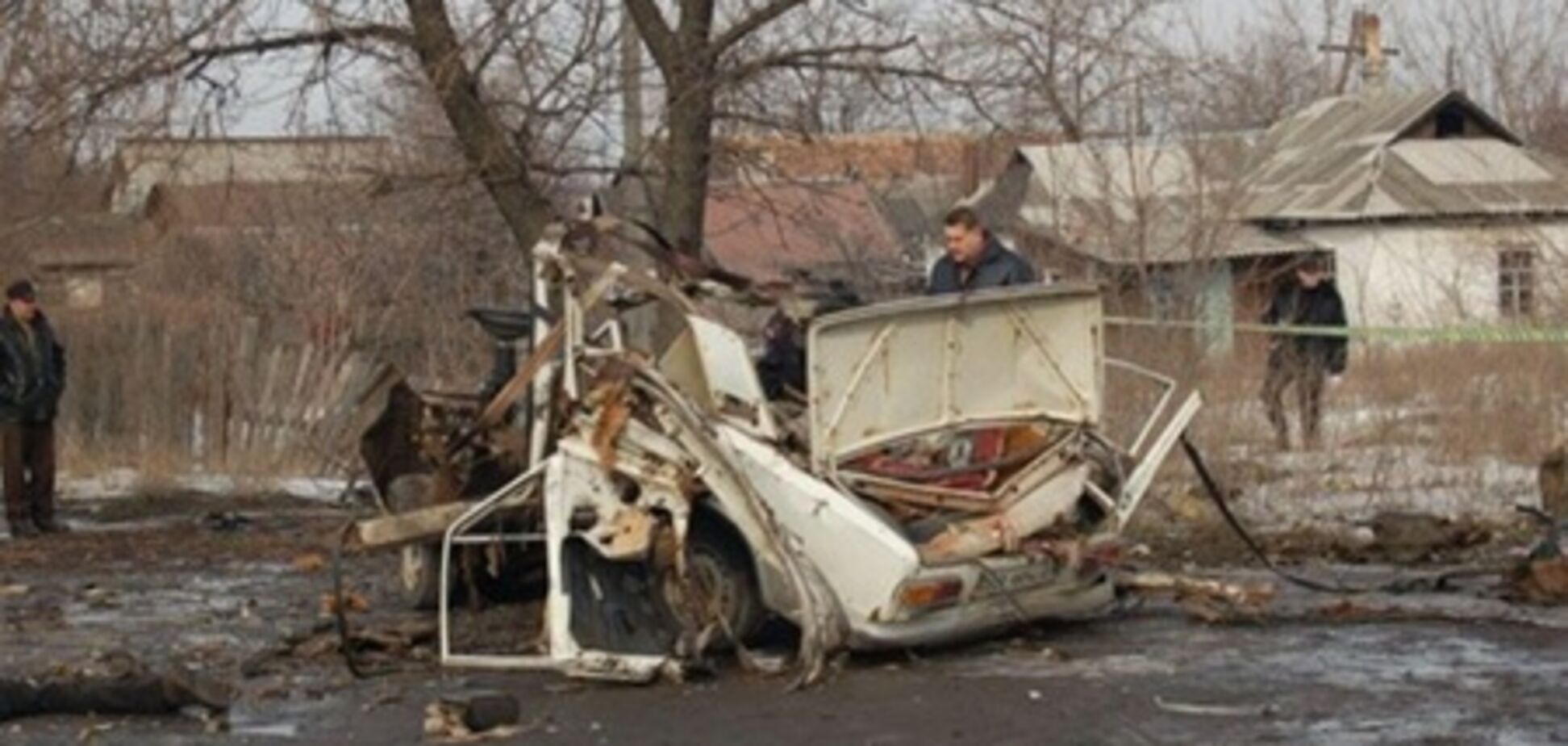 В Луганской области на глазах у людей взорвали бизнесмена. Фото