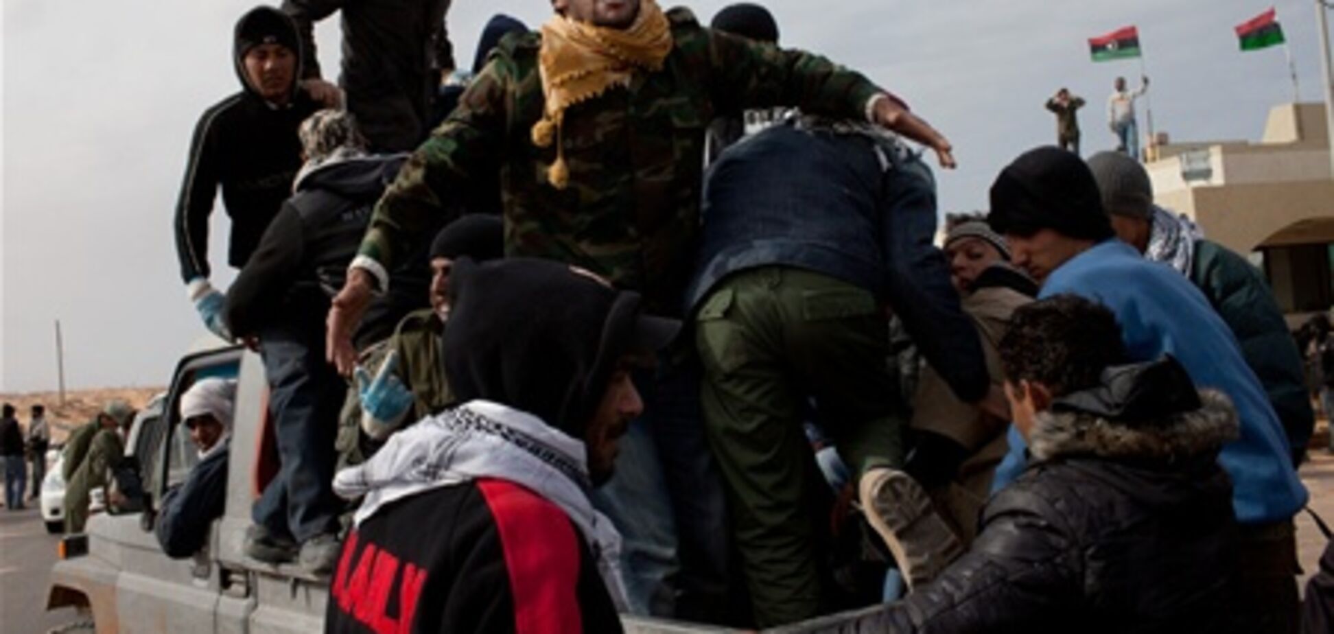 Войска Каддафи очистили от повстанцев еще один город