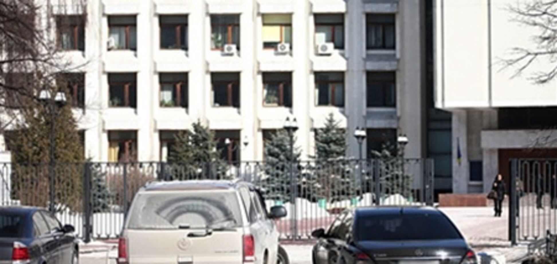 На каких авто ездят студенты КИМО. Фото