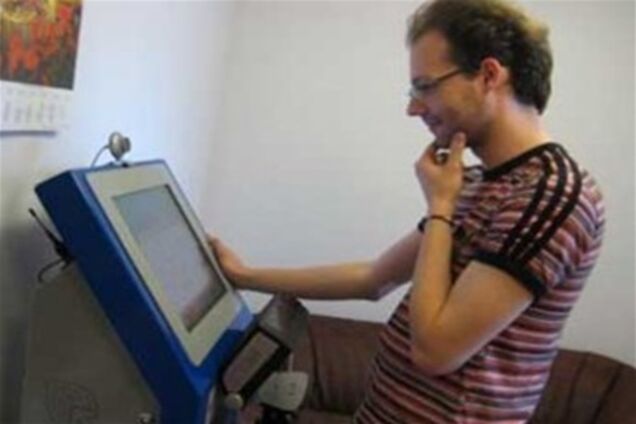 В терминалах QIWI обнаружен вирус, ворующий деньги