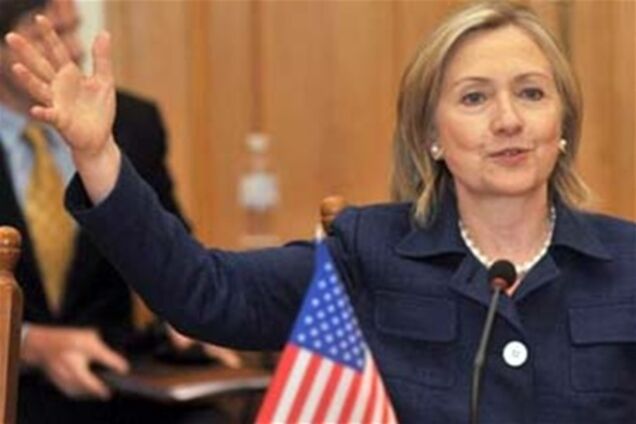 Клинтон отказалась работать с Обамой