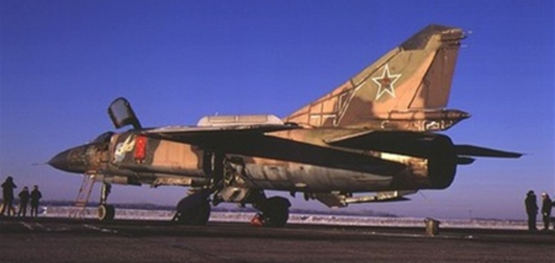 Лівійські ВПС розбомбила аеропорт Бенгазі