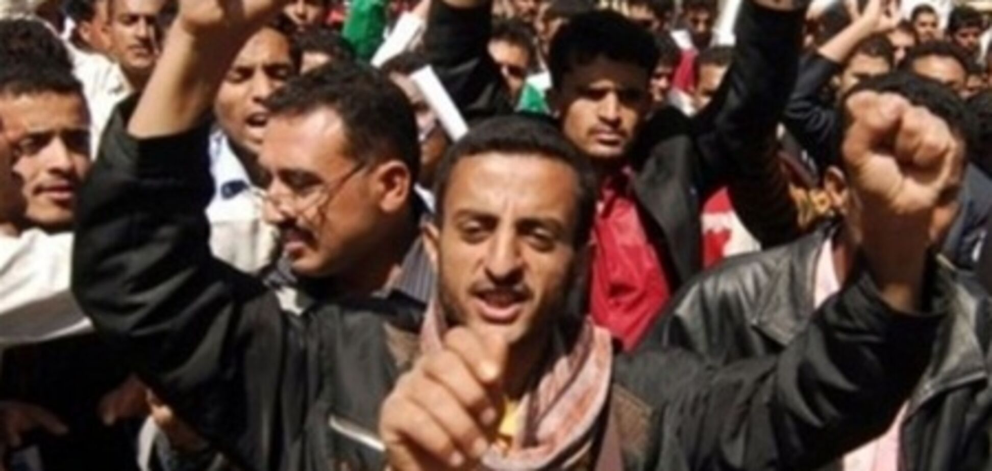 Паром для спасения украинцев в Ливии застрял в порту из-за бюрократов