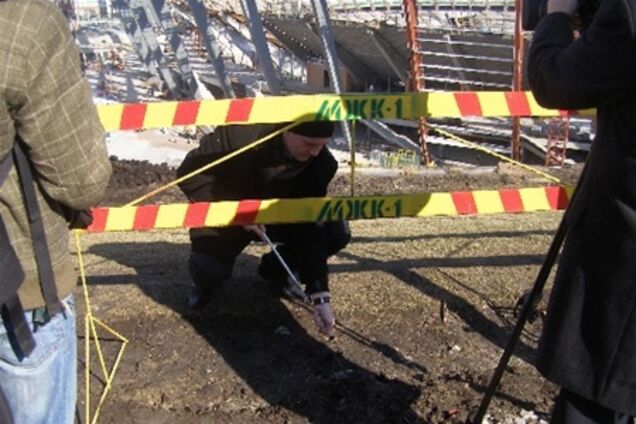 Як Янукович на стадіон дивився