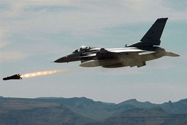 Через кілька годин Франція завдасть по Лівії авіаудари