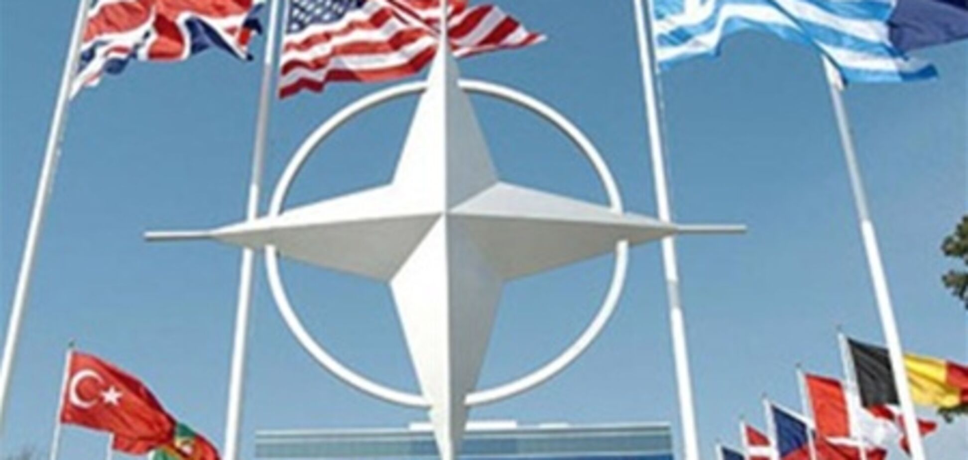 НАТО готово поддержать военное вторжение в Ливию