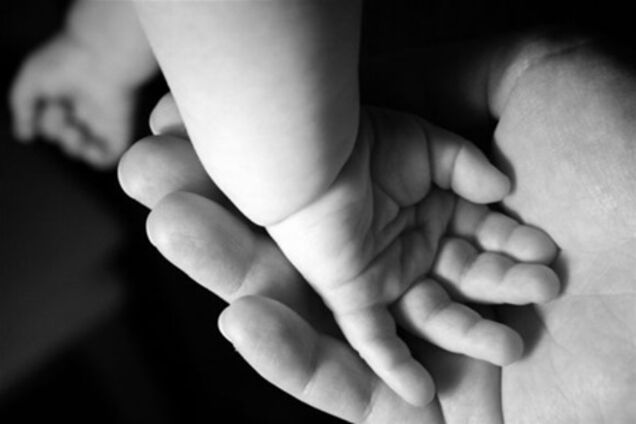 В Донецкой области закрывают школы и детские дома