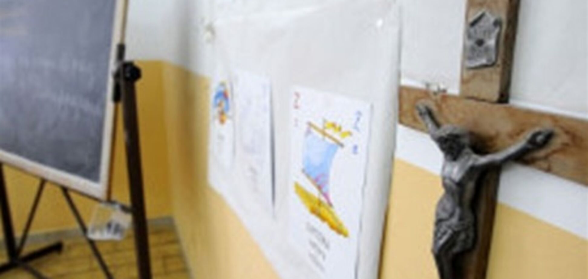 Европейский суд вернул распятия в итальянские школы