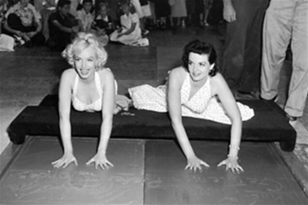 Cкончалась легендарная кинозвезда Джейн Расселл