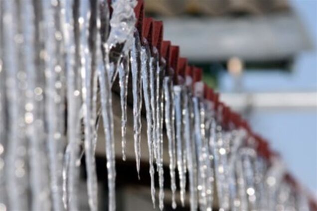 В Киеве начали  штрафовать за сосульки
