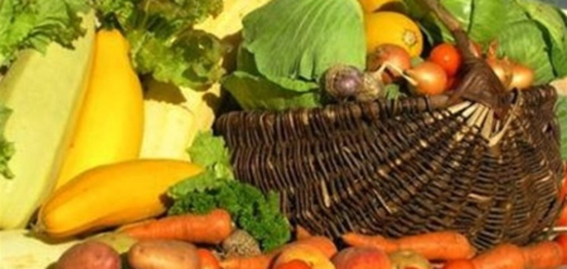 В Киеве резко подорожали капуста, морковка и лук