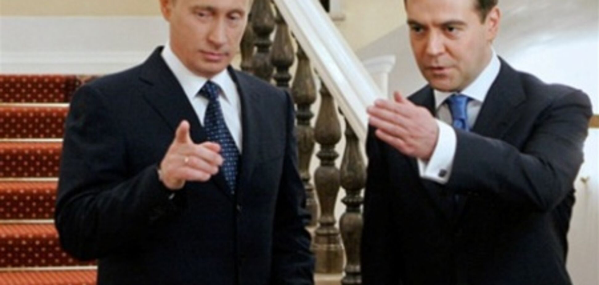 Путін і Медведєв категорично розійшлися в оцінці ситуації в Лівії