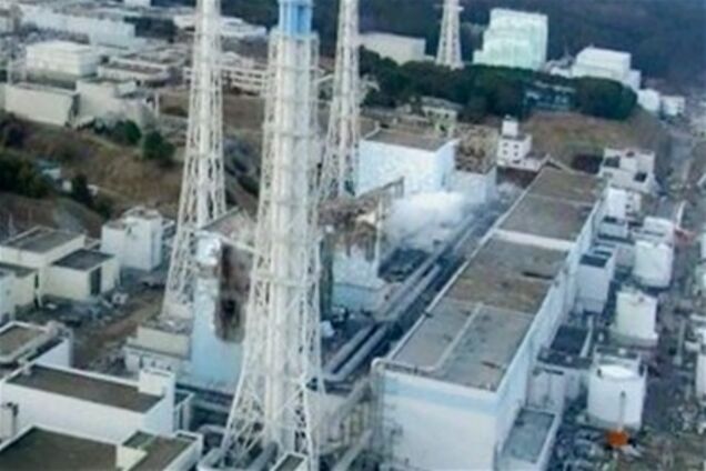 Кабелі живлення підключені до чотирьох з шести енергоблоків АЕС 'Фукусіма-1'
