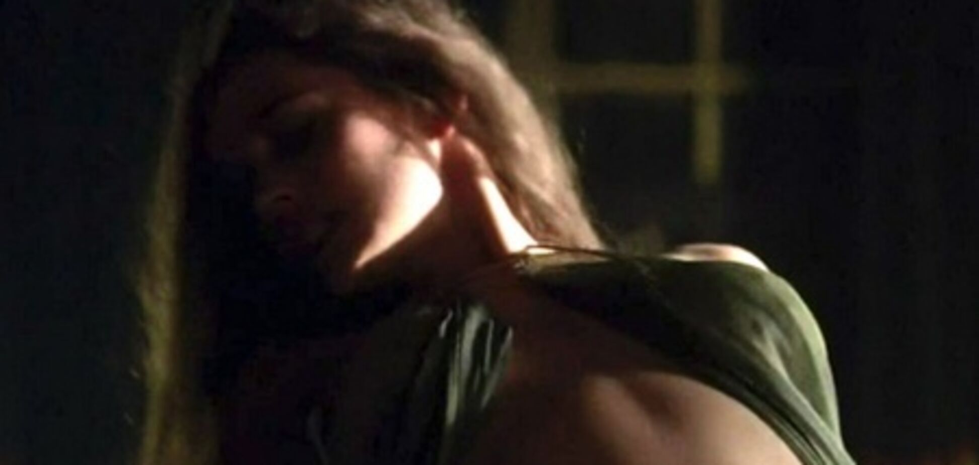 Ева Грин топлесс в «Камелоте»