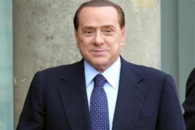Берлускони подался в рекламный бизнес 