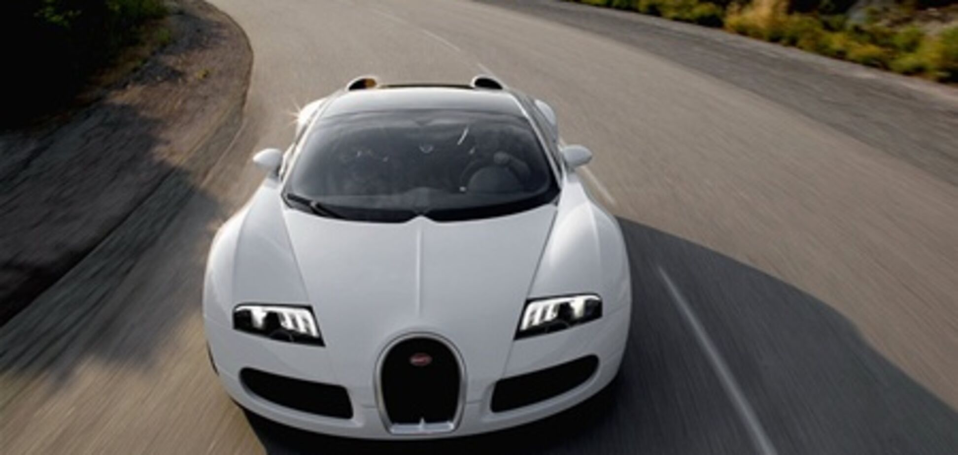 Первый серийный Bugatti Veyron Grand Sport попал в ДТП во Франции