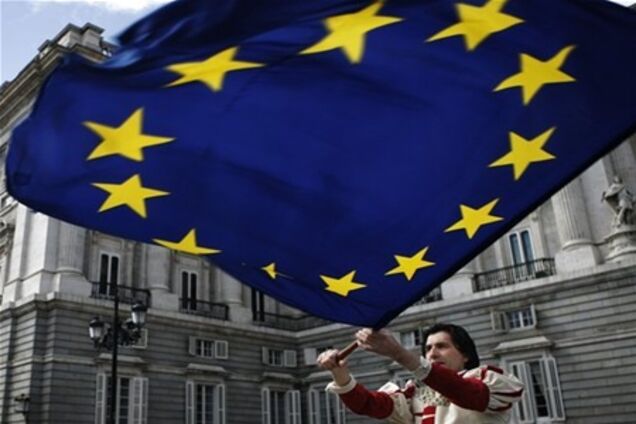 ЕС ввел новые санкции против Каддафи