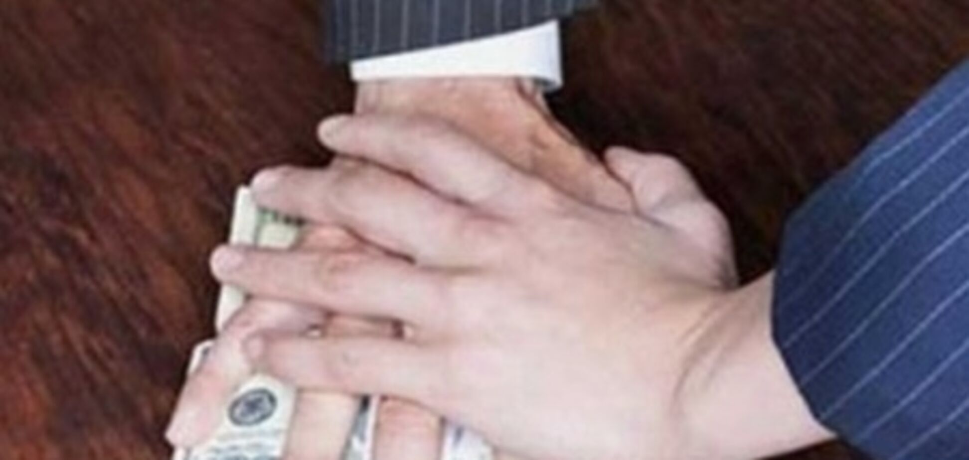 Віце-мер піймався на хабарі в $25 000