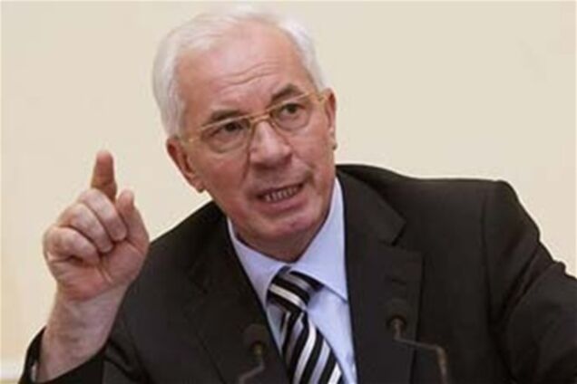 Азаров – Табачнику: 'Бери шинель, иди домой'