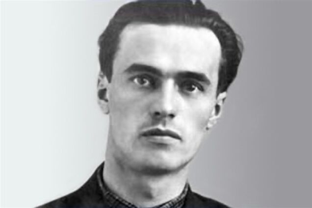 Витязь української літератури
