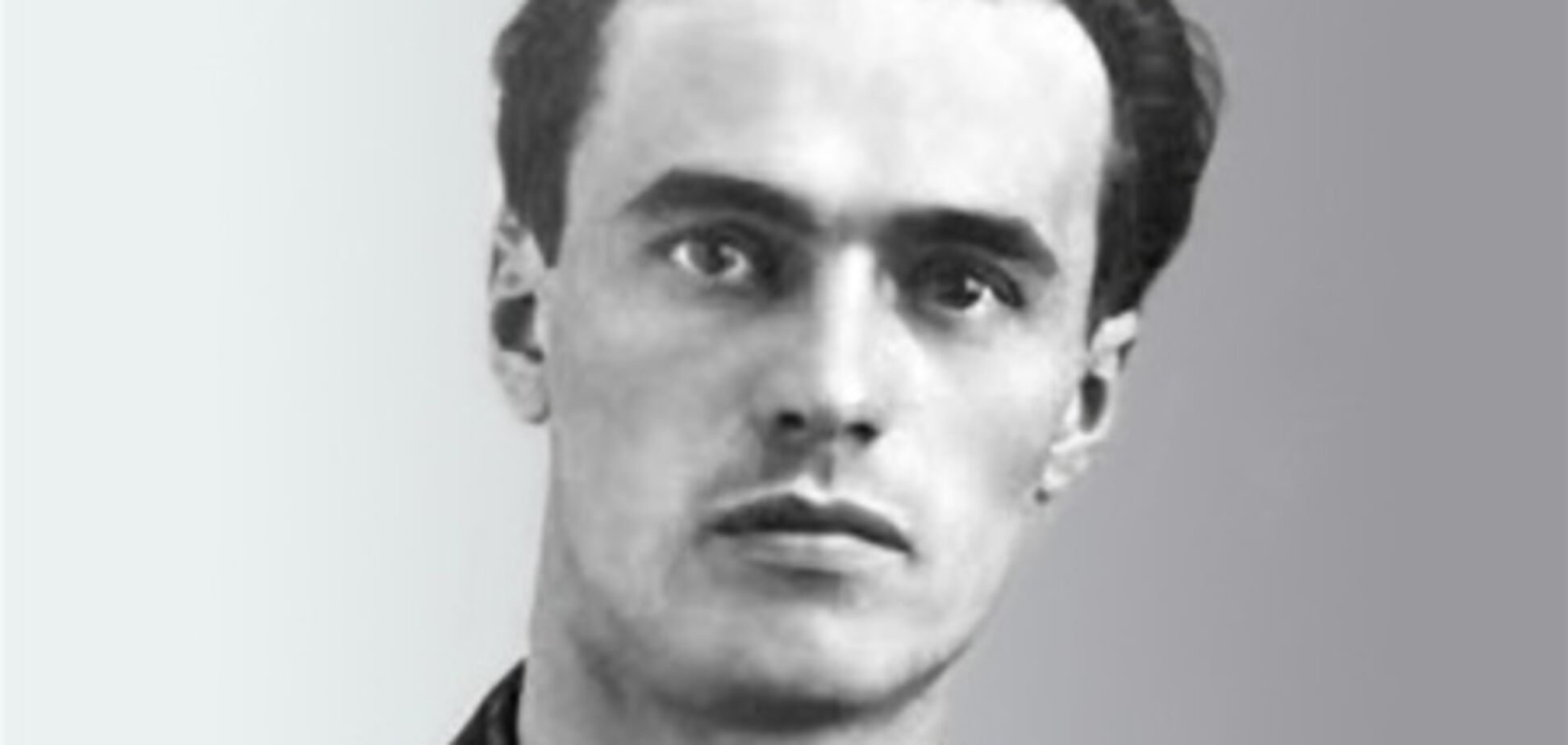 Витязь української літератури