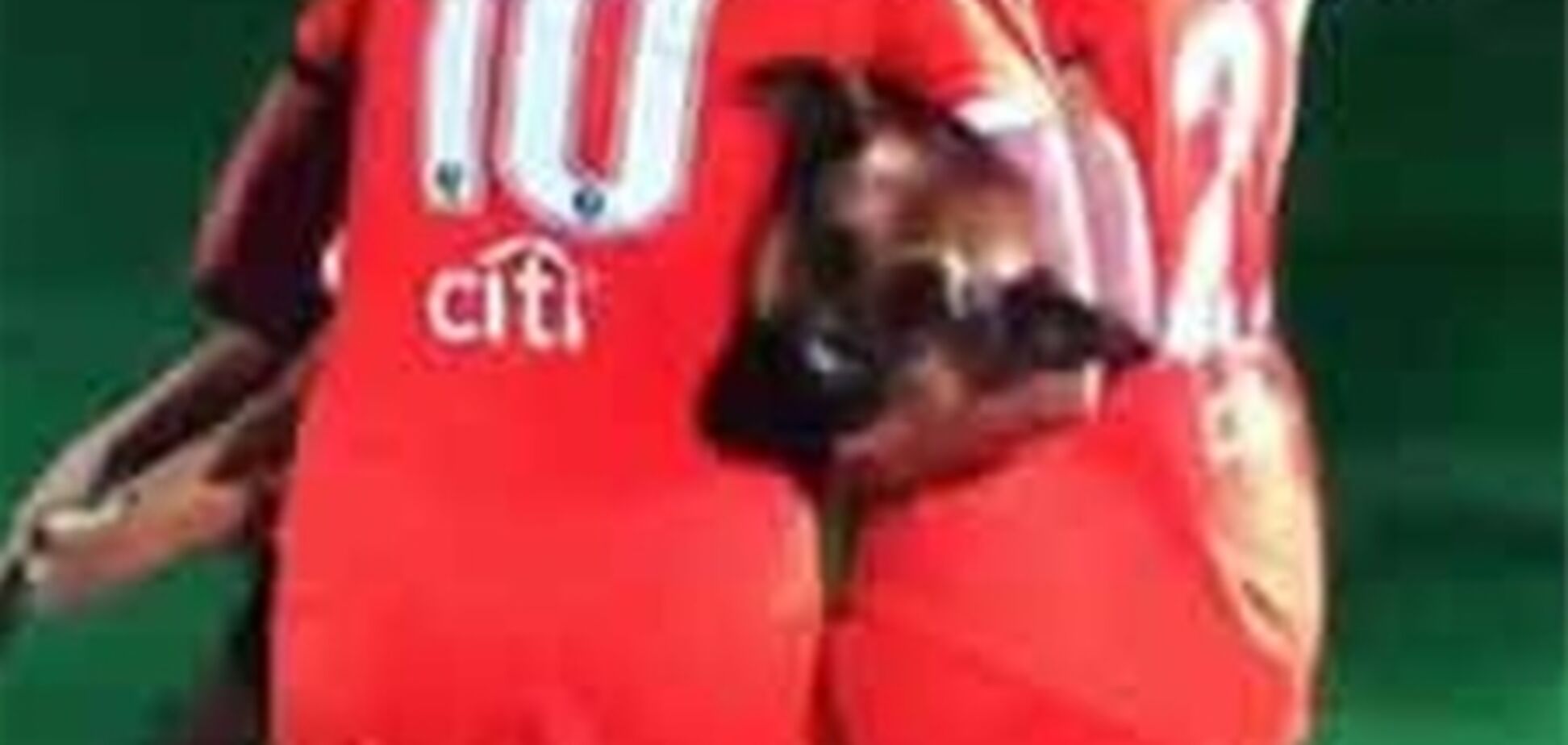 Собака вмешалась в женский футбол. Видео