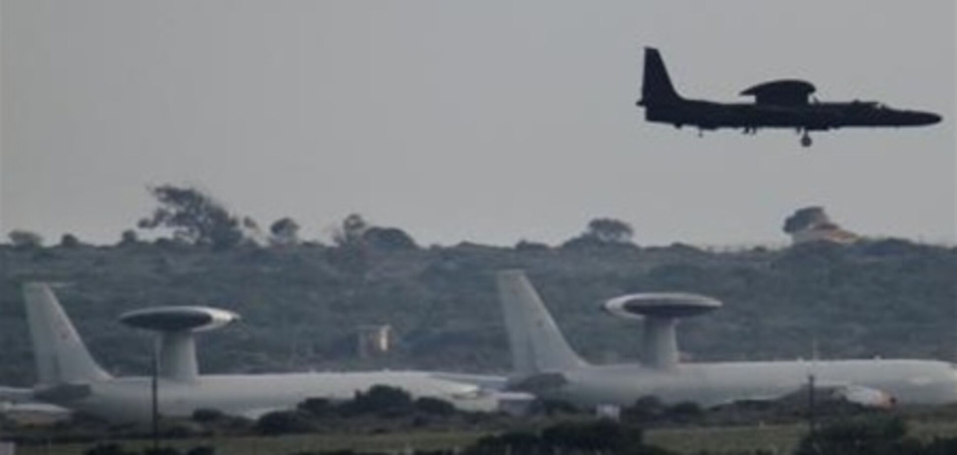 Пентагон бросил против режима Каддафи около 200 самолетов