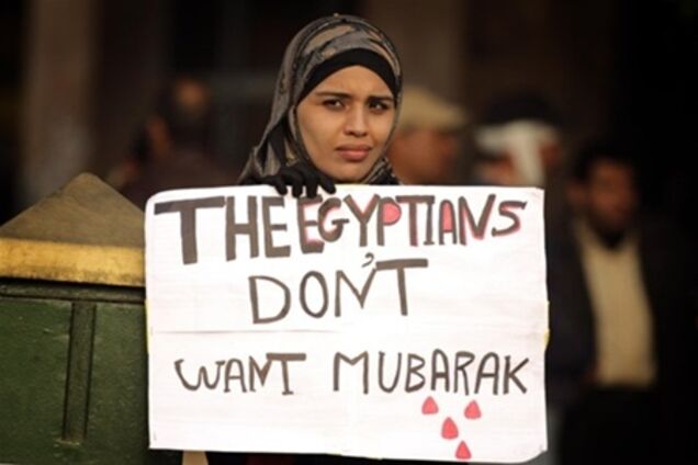 В Каире военные проверяли демонстранток на девственность	