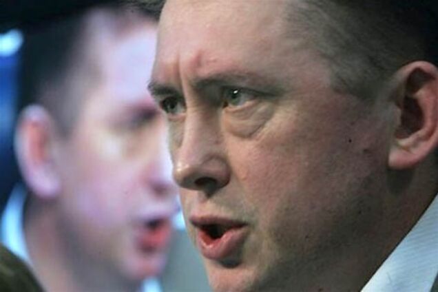 Мельниченко хочет, чтобы ГПУ закрыла Пинчука в Украине