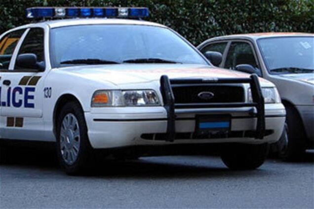 У женщины с потолка квартиры упал голый мужчина