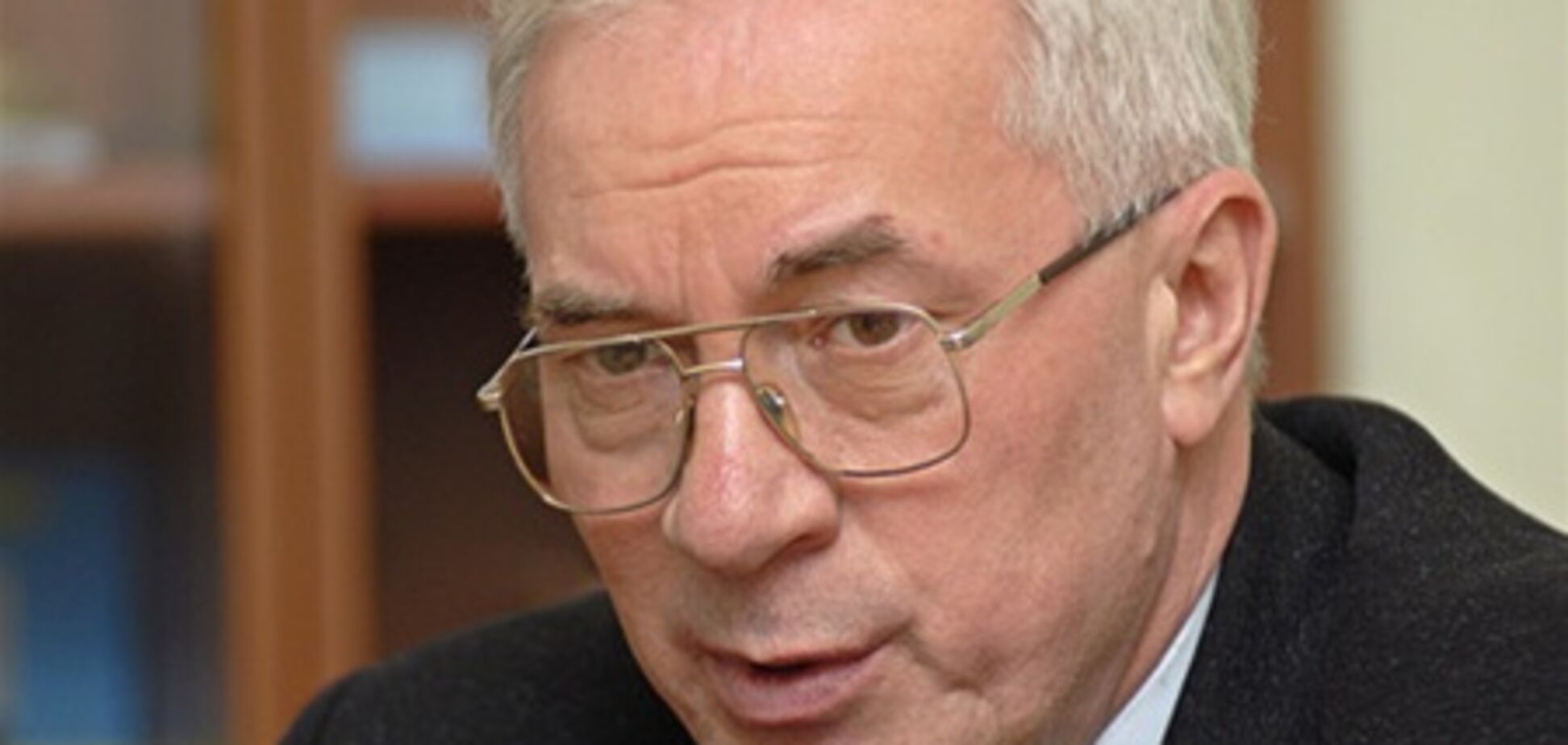 Азаров распланировал госдолг на года вперед