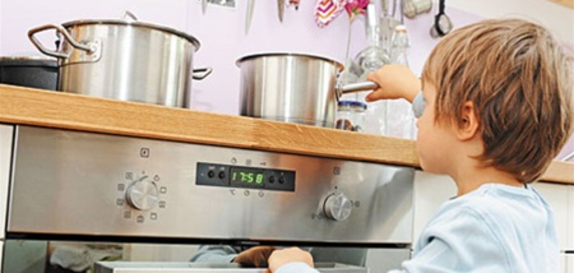 Как обустроить кухню, если в доме ребенок