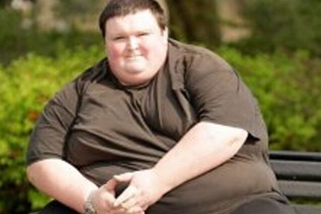 Ожирение 'проглотило' сердце 22-летнего парня
