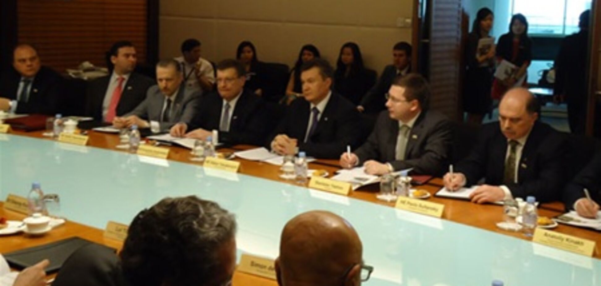 Сингапур. Танцы на белом пляже