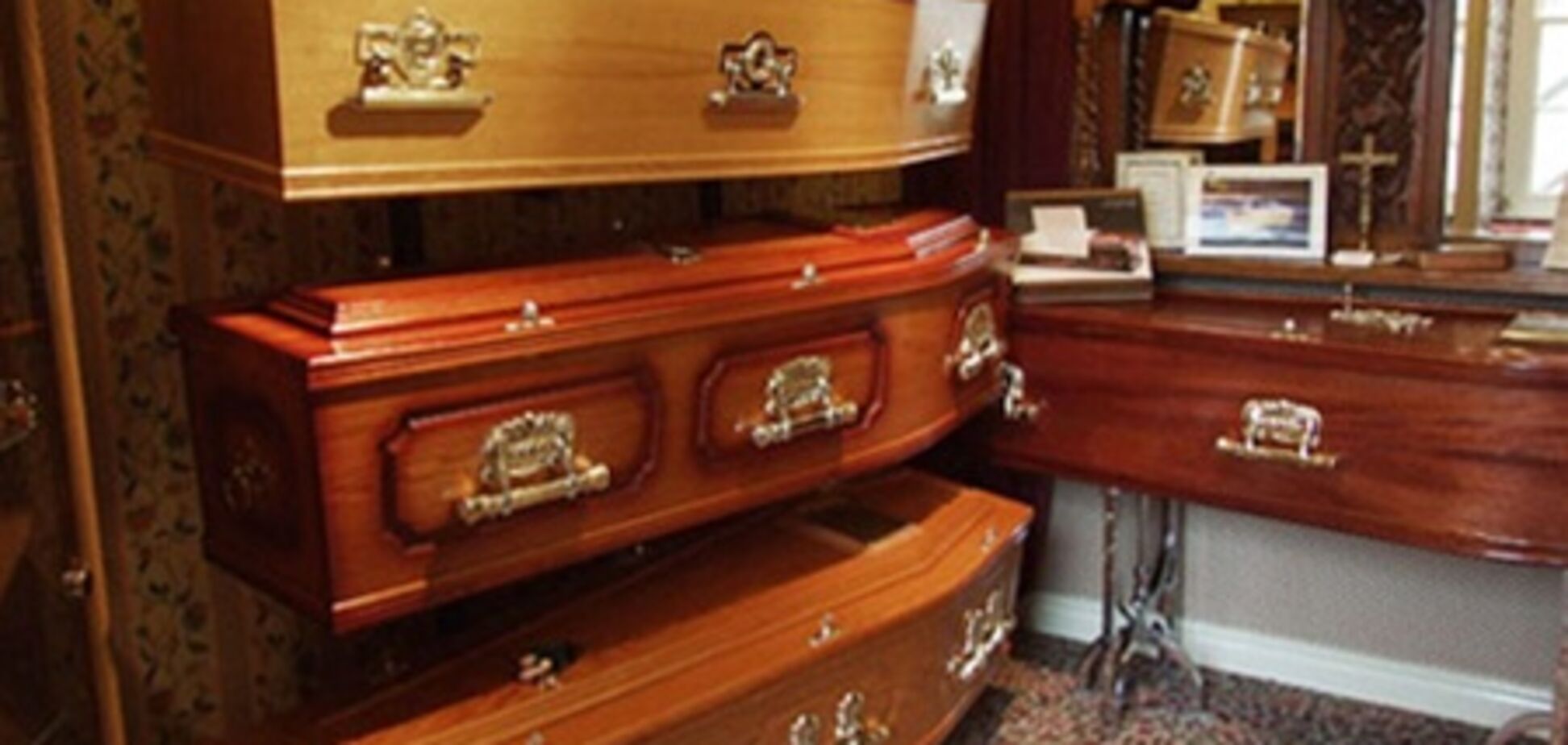 В Киеве решили 'сломать' ритуальный бизнес