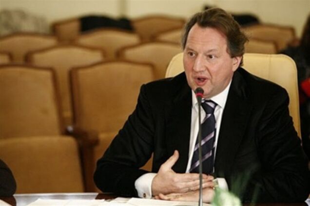 Подчиненному Черновецкого светит шесть лет тюрьмы