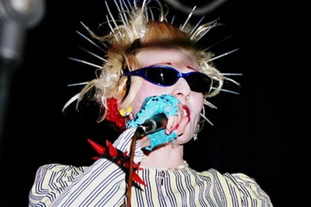 Жанна Агузарова озвучила марсианку