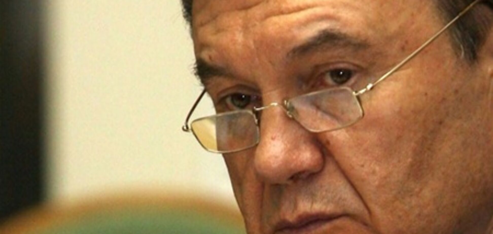 Янукович зробив 4000 українок матерями-героїнями