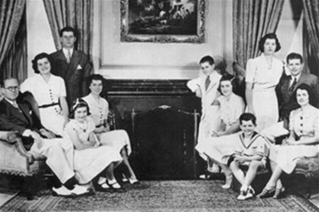 Фотографії родини Кеннеді