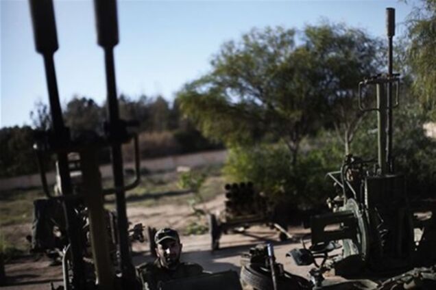 У нафтовій столиці Лівії почалися артилерійські бої