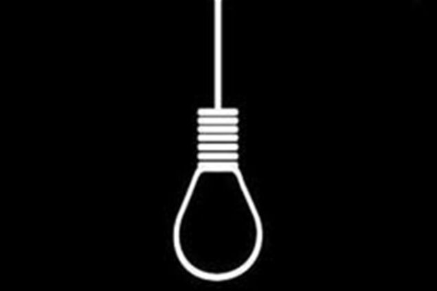 В лесу повесились две студентки