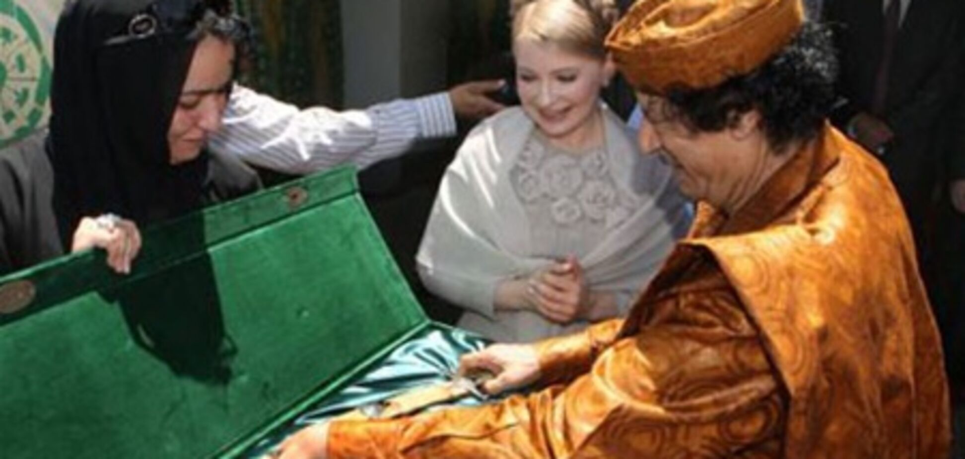 Юлия Владимировна™ и Каддафи