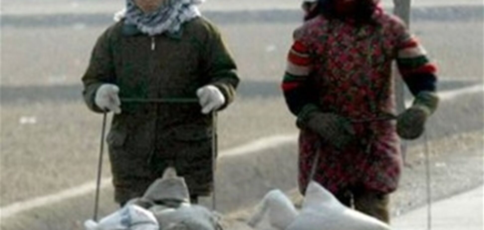 Северная Корея попросила продовольствия у беднейших стран мира