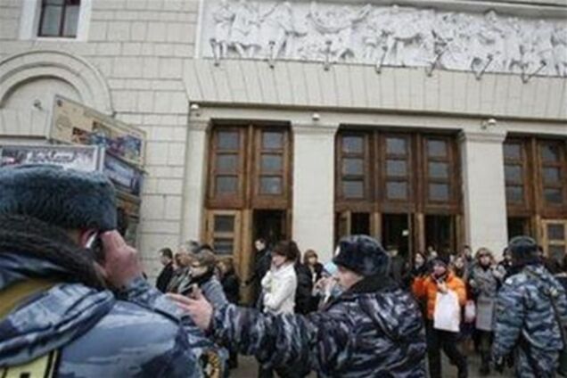 Теракт в московском метро: ищут студентку МГУ