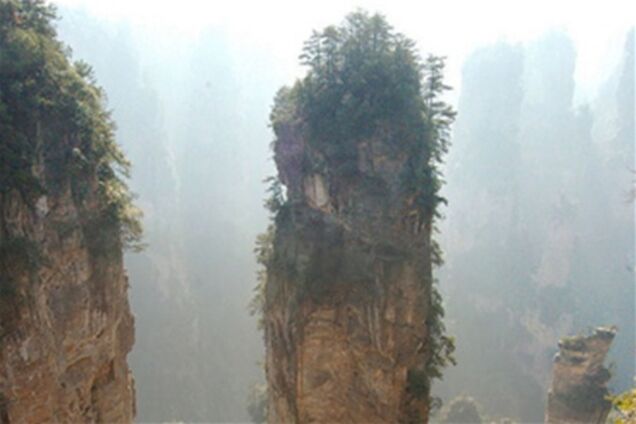 Дивовижні гори Хуаншань