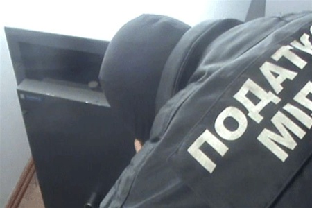 В Крыму ликвидирован крупный конвертационный центр