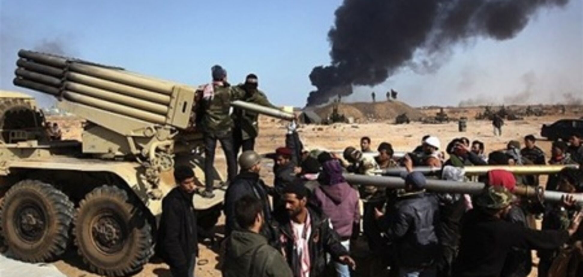 Ливийские повстанцы прекратят огонь только после ухода Каддафи