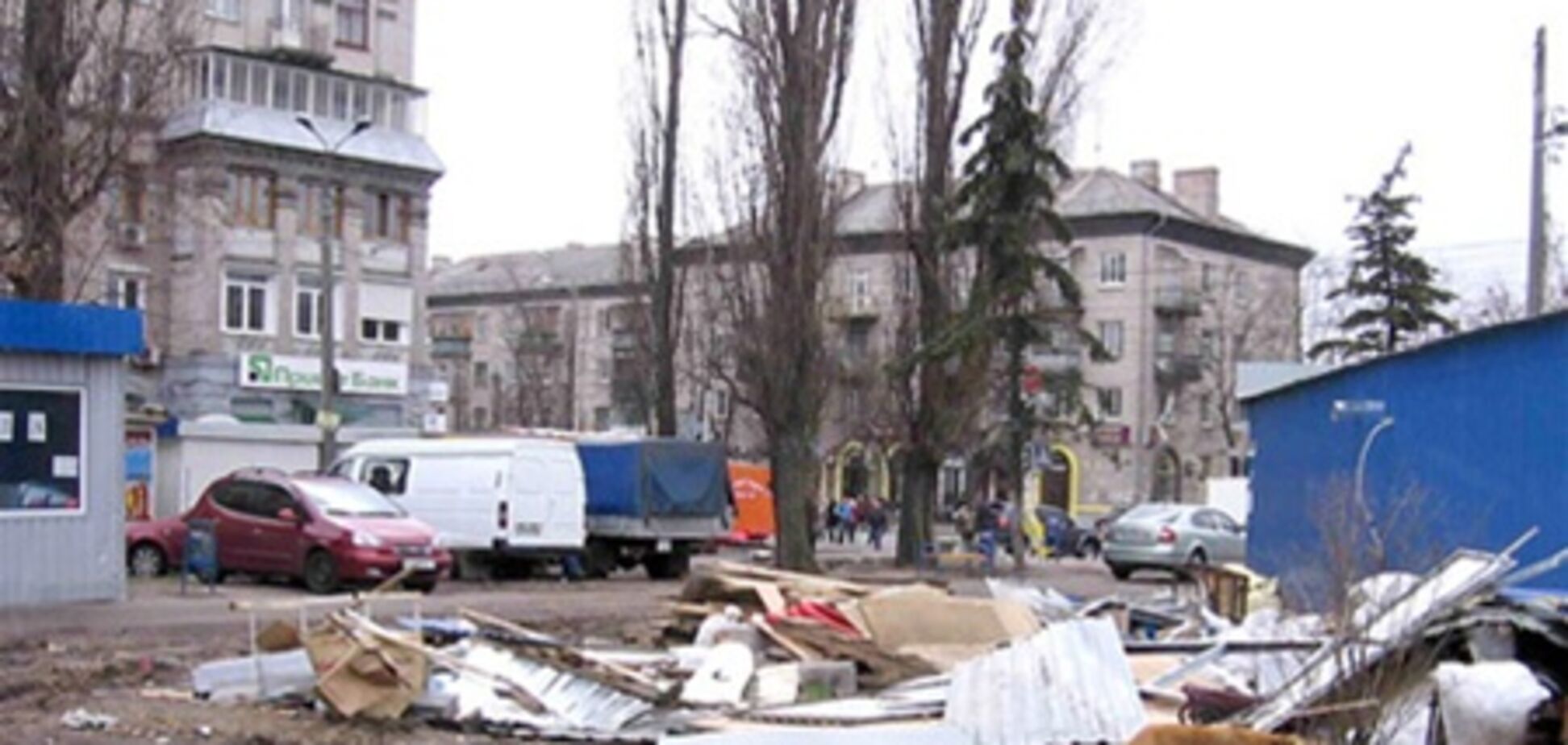 Землю авторынка хотели отдать в руки частников