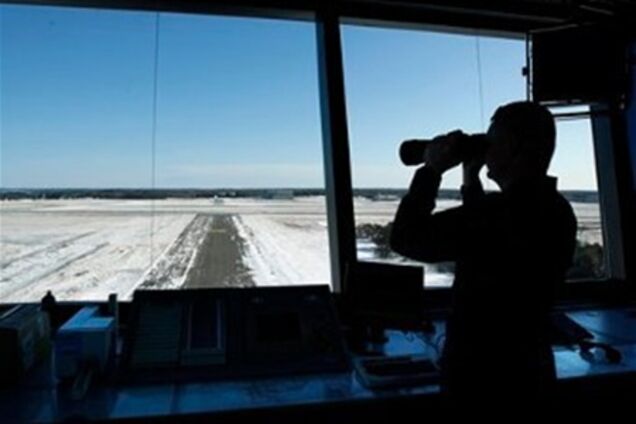 Чотири заснули на посту авіадиспетчера відсторонені від роботи