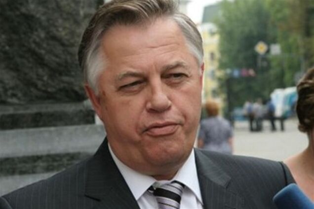 Симоненко предложил Тигипко сдаться прокуратуре и отсидеть 5 лет